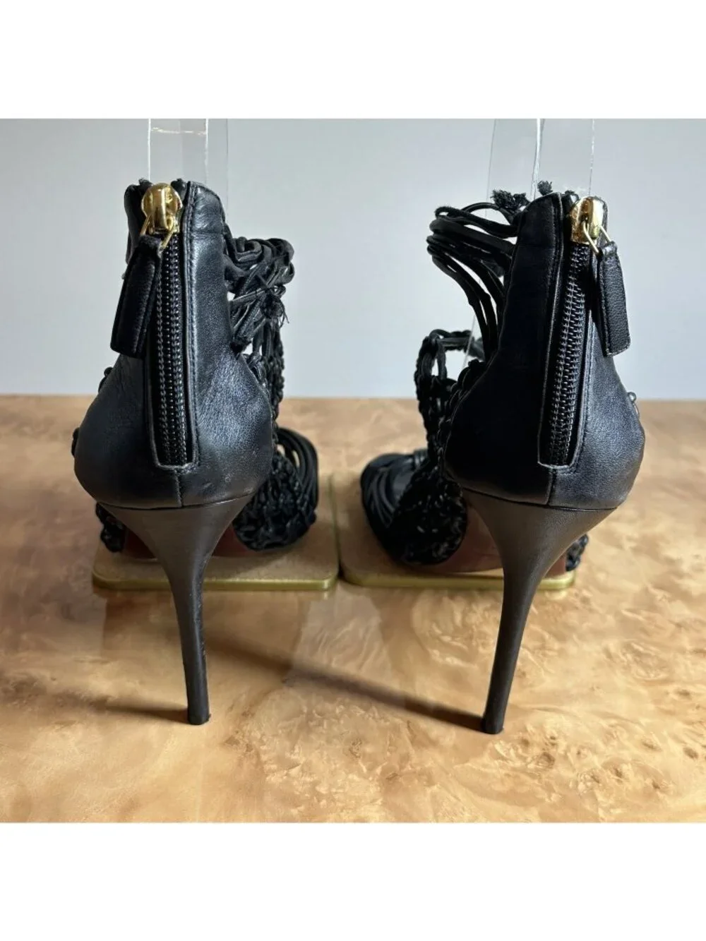 Oscar de la Renta Black Woven Leather Tassel Sandals Ankle Cuff Heels EU 39